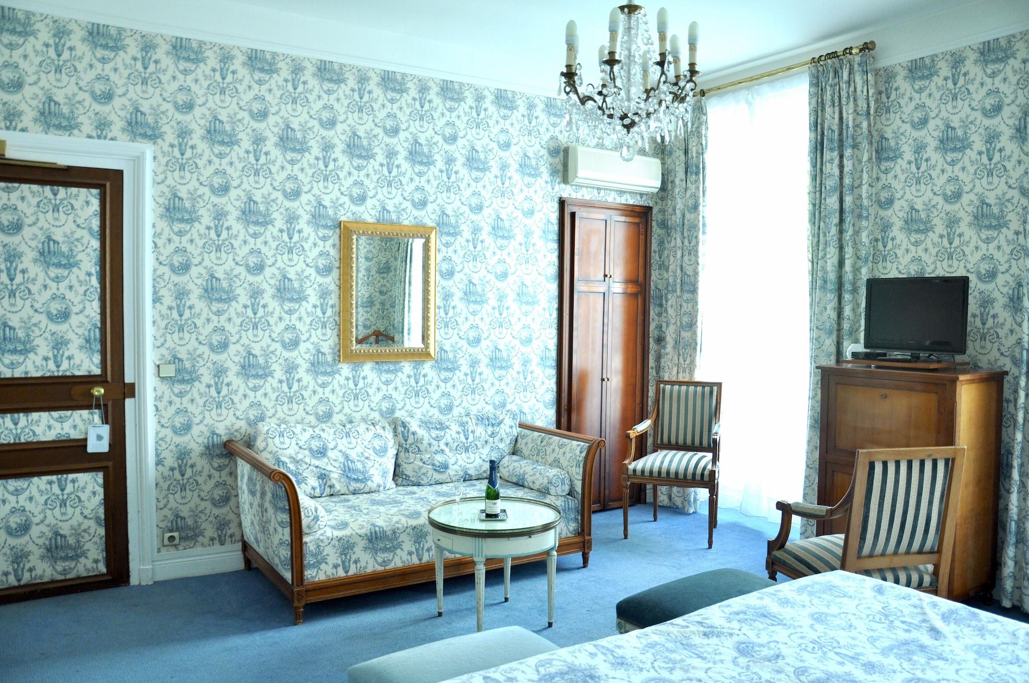 Grand Des Templiers, Piscine & Reims