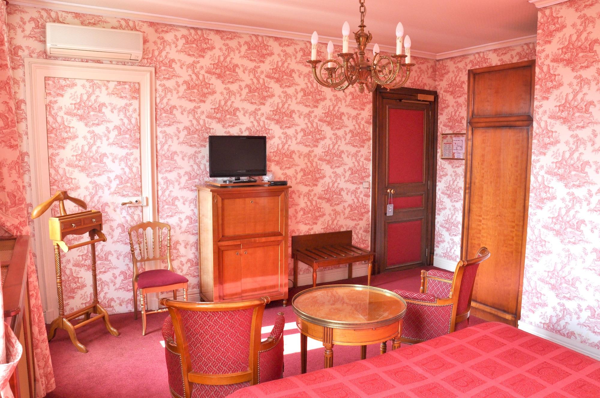 Hotel Grand Des Templiers
