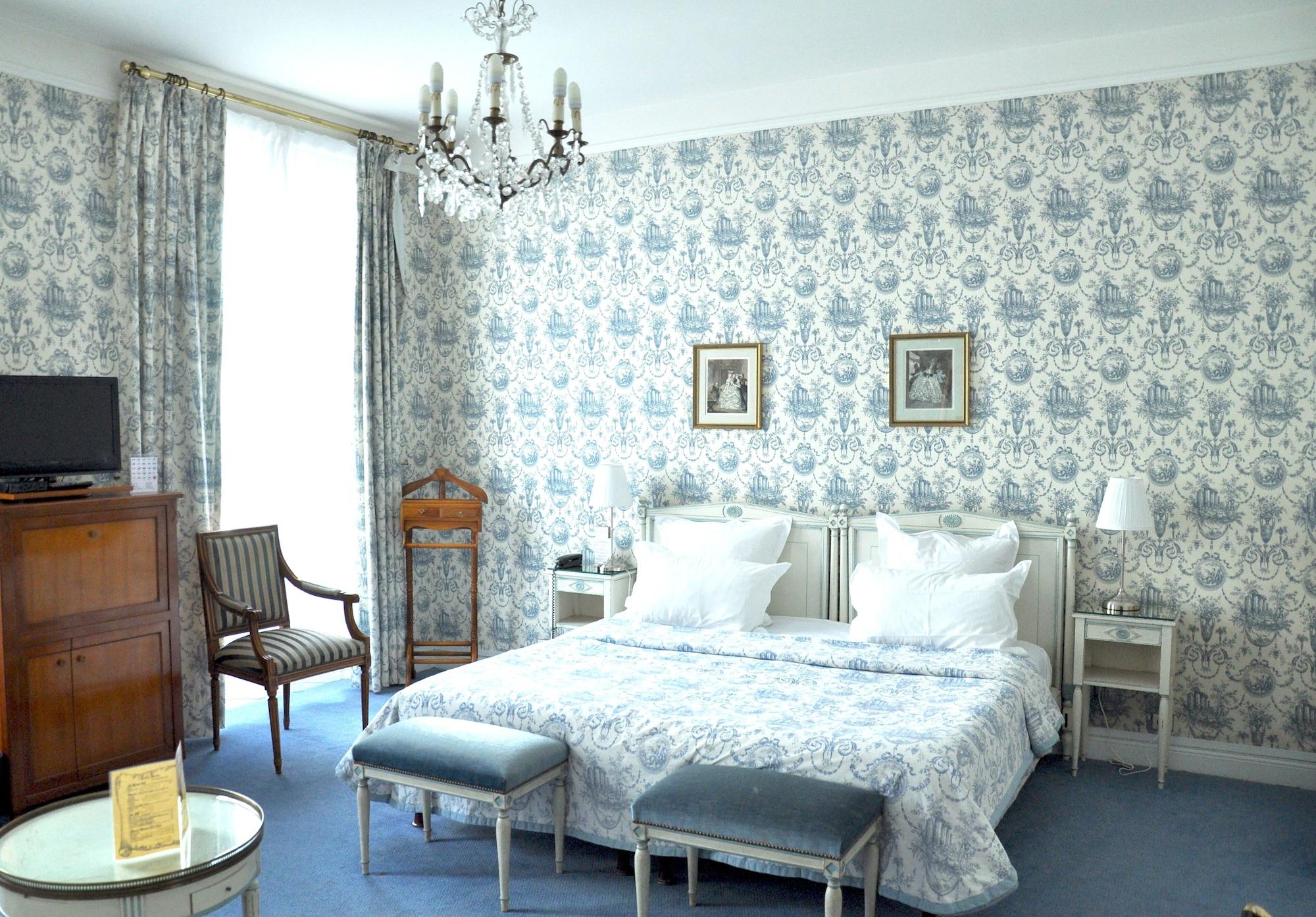 Grand Des Templiers Hotel Reims