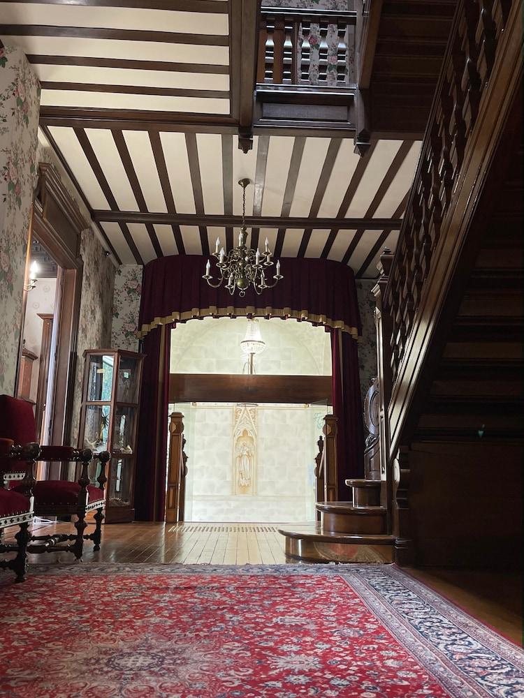 Hotel Grand Des Templiers, Piscine & 4*