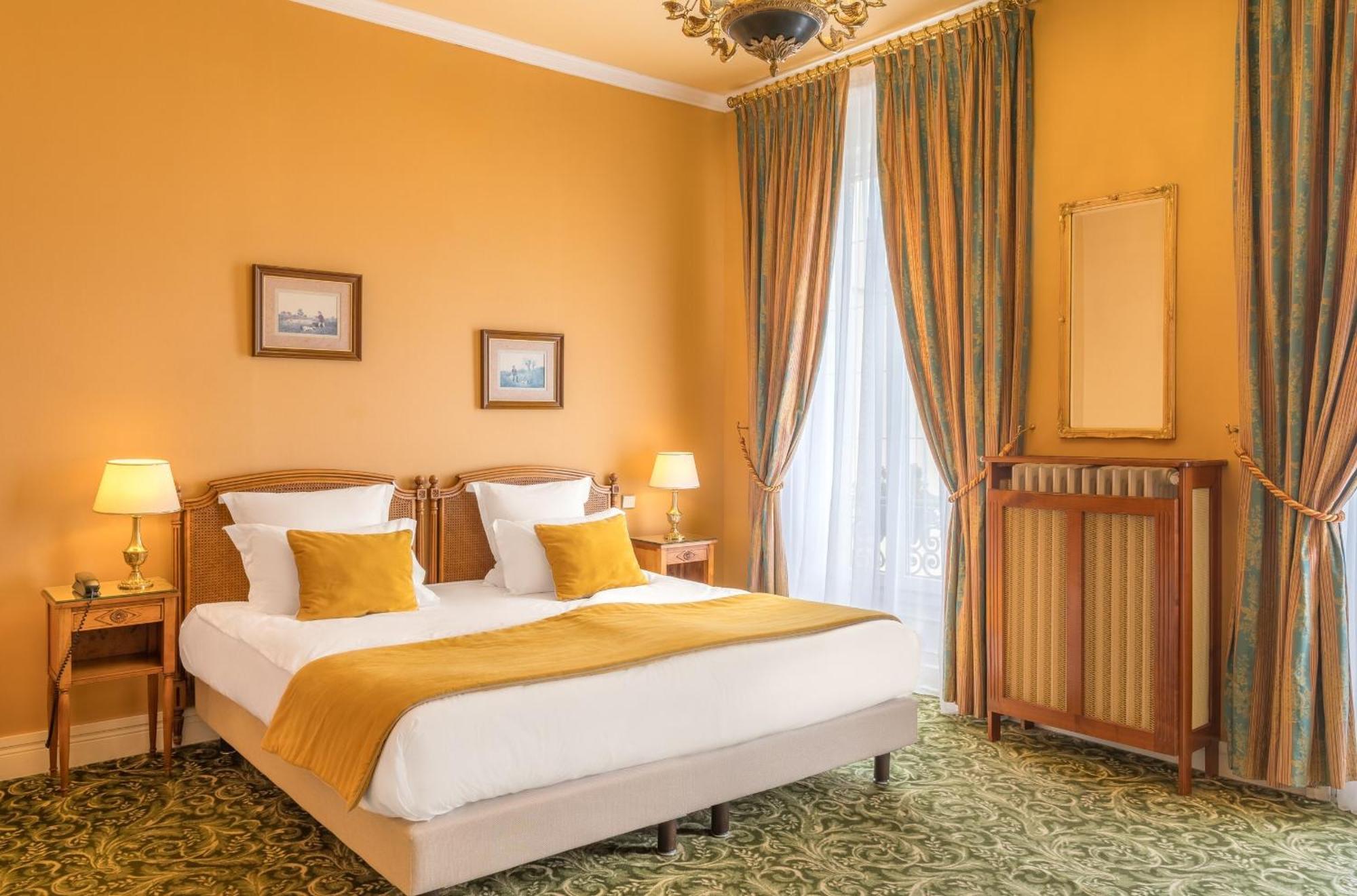 Grand Des Templiers Hotel Reims